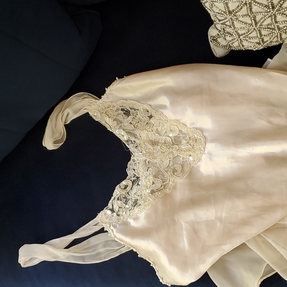 15 DLR SALE GORGEOUS VINTAGE DENTELLE NIGHT PIECE - Picture 6 of 12